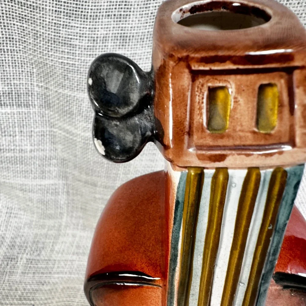 N/A vintage ceramic